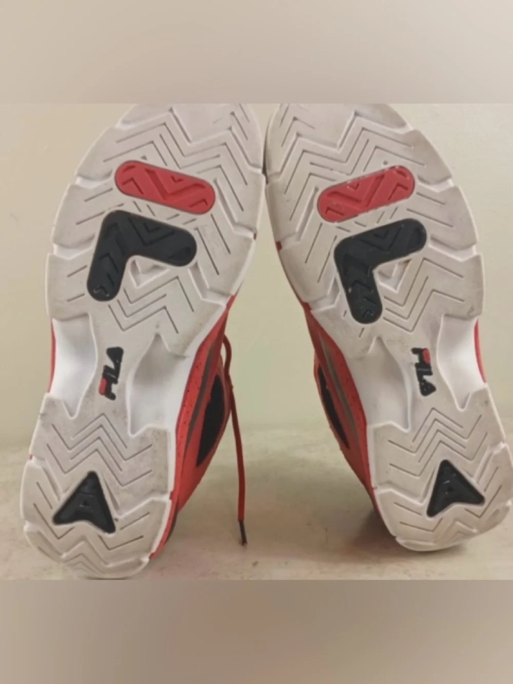 Fila Grant Hill 2 PDR Basketball Shoes Red Black White Men's - Picture 10 of 12